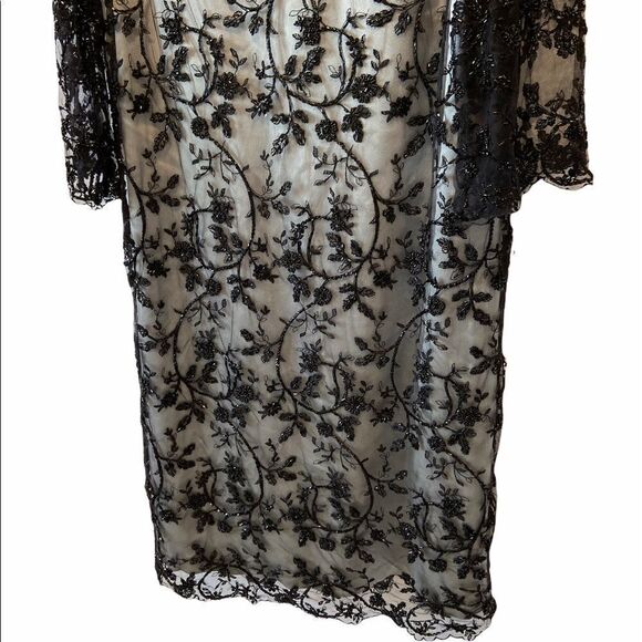 Black Beaded Wilber Underlay 3/4 Sleeve Midi Dress - Picture 3 of 8